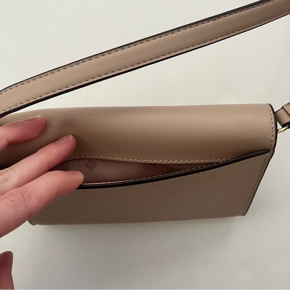 Like New Kate Spade Crossbody with Removable Strap - Picture 4 of 6